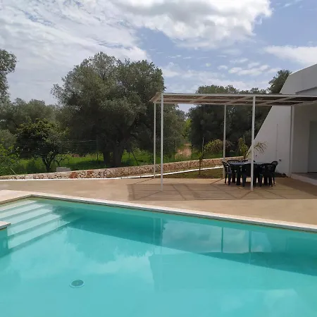 Trullo Marta Con Piscina Villa Ostuni
