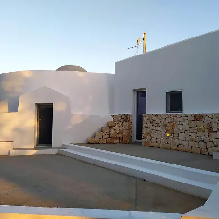 Trullo Marta Con Piscina Ostuni