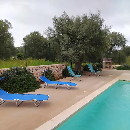 Trullo Marta Con Piscina Villa *